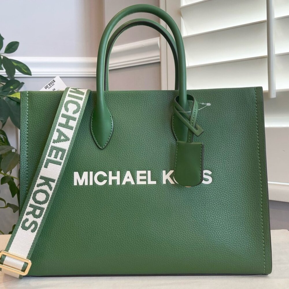 🔥NeW! Michael Kors Mirella Tote MD - Picture 1 of 6